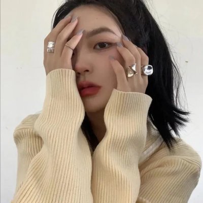 新娘向后跑封面