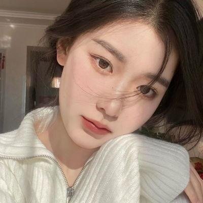畸人艳迹封面